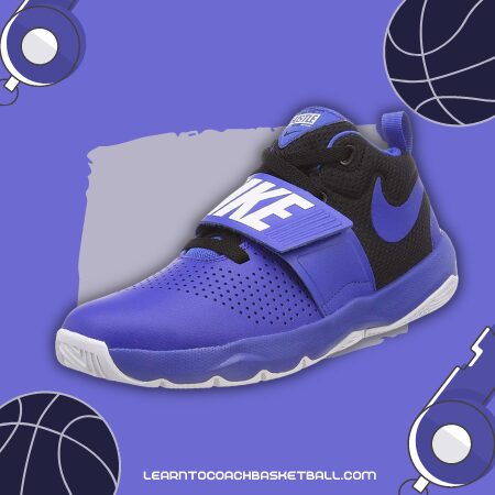 Nike Kids’ Team Hustle D 8 (Ps) Basketball Shoe